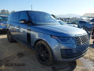 2022 Land Rover Range Rover Westminster z VIN SALGS2RU3NA467420, wystawiony jako IAAI lot #42004620 z przebiegiem 38 138 mil mil oraz . Historia ofert i sprzedaży dostępna na DreamBid. Obrazek 1.