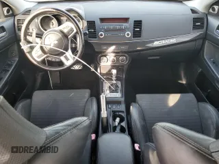 2011 Mitsubishi Lancer Evolution MR z VIN JA32W5FV3BU044656, wystawiony jako Copart lot #43448615 z przebiegiem 110 460 mil mil oraz Tytuł czysty. Historia ofert i sprzedaży dostępna na DreamBid. Obrazek 8.