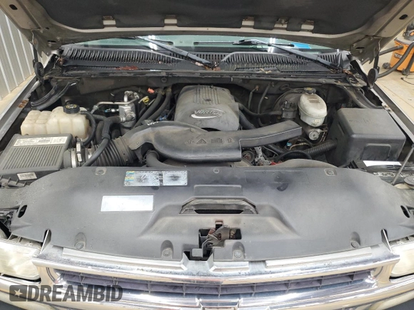 2003 Chevrolet Suburban LT z VIN 1GNFK16Z93J165597, wystawiony jako Copart lot #52101725 z przebiegiem 285 014 mil mil oraz Szkoda całkowita • Salvage title. Historia ofert i sprzedaży dostępna na DreamBid. Obrazek 12.