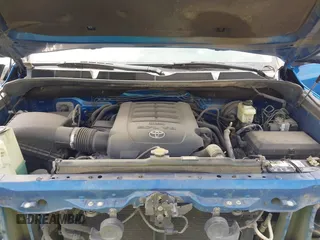 2016 Toyota Tundra SR5 z VIN 5TFEW5F10GX200671, wystawiony jako IAAI lot #41946182 z przebiegiem 162 688 mil mil oraz . Historia ofert i sprzedaży dostępna na DreamBid. Obrazek 10.