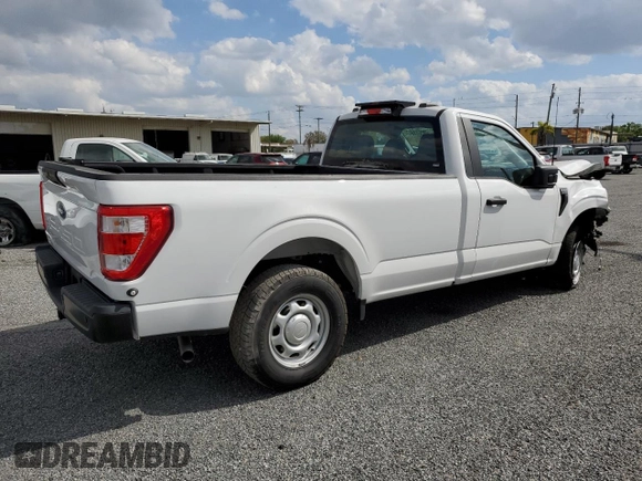 2022 Ford F-150 XL with VIN 1FTMF1EB2NKD02840, listed as a Copart auction lot 43288735 with 35,824 mi miles and Clean title. Bid and sale history available at DreamBid. Image 3.