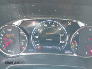 2022 Chevrolet Blazer RS z VIN 3GNKBERS9NS130659, wystawiony jako IAAI lot #39295225 z przebiegiem 48 605 mil mil oraz . Historia ofert i sprzedaży dostępna na DreamBid. Obrazek 7.