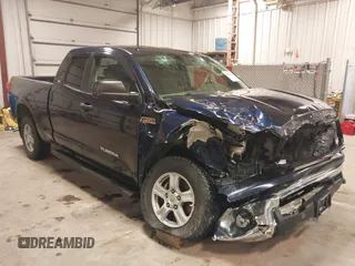 2010 Toyota Tundra z VIN 5TFUW5F10AX154651, wystawiony jako IAAI lot #42113722 z przebiegiem 225 372 mil mil oraz . Historia ofert i sprzedaży dostępna na DreamBid. Obrazek 1.