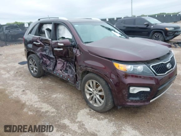 2013 Kia Sorento SX with VIN 5XYKW4A26DG323788, listed as a IAAI auction lot 41937685 with 35,074 mi miles. Bid and sale history available at carsss.com. Image 6.