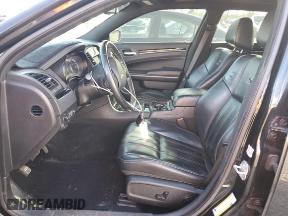 2019 Chrysler 300 with VIN 2C3CCAGG4KH659215, listed as a Copart auction lot 48037065 with 77,829 mi miles and Salvage Title. Bid and sale history available at carsss.com. Image 7.