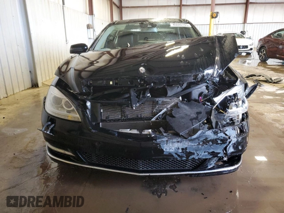 2010 Mercedes-Benz S 400 with VIN WDDNG9FB9AA353451, listed as a Copart auction lot 46080105 with 117,499 mi miles and Salvage Title. Bid and sale history available at DreamBid. Image 5.