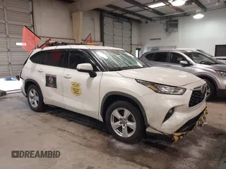 2020 Toyota Highlander LE with VIN 5TDZZRAHXLS503252, listed as a IAAI auction lot 41577001 with 193,800 mi miles and . Bid and sale history available at DreamBid. Image 1.