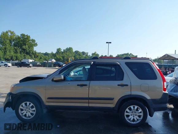 2005 Honda CR-V EX with VIN SHSRD78865U314431, listed as a IAAI auction lot 40206182 with 164,015 mi miles. Bid and sale history available at carsss.com. Image 14.
