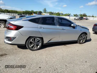 2018 Honda Clarity Plug-In Hybrid with VIN JHMZC5F12JC015478, listed as a Copart auction lot 73971644 with 64,031 mi miles and Clean Title. Bid and sale history available at carsss.com. Image 3.