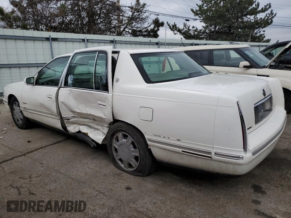 1998 Cadillac DeVille with VIN 1G6KD54Y7WU755628, listed as a Copart auction lot 45166875 with 165,385 mi miles and Salvage Title. Bid and sale history available at carsss.com. Image 2.
