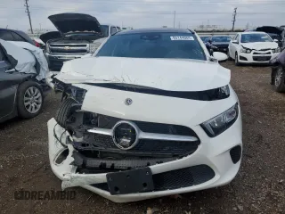 2019 Mercedes-Benz A 220 z VIN WDD3G4FB9KW001212, wystawiony jako Copart lot #85144084 z przebiegiem 53 599 mil mil oraz Szkoda całkowita • Salvage title. Historia ofert i sprzedaży dostępna na DreamBid. Obrazek 5.