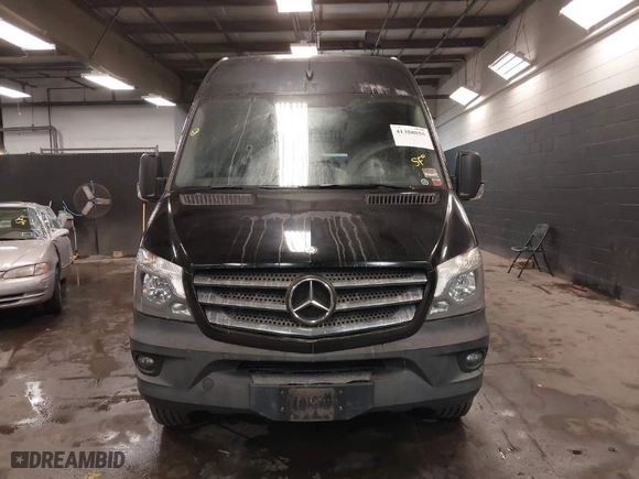 2015 Mercedes-Benz Sprinter Passenger Vans with VIN WDZPE8CC1FP134956, listed as a IAAI auction lot 41388855 with NaN miles. Bid and sale history available at carsss.com. Image 12.