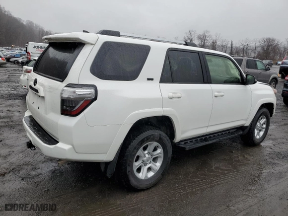 2023 Toyota 4Runner SR5 Premium with VIN JTENU5JR4P6145940, listed as a Copart auction lot 49511825 with 37,456 mi miles and Salvage Title. Bid and sale history available at carsss.com. Image 3.