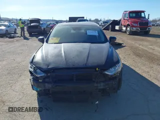2020 Ford Fusion SE with VIN 3FA6P0LU1LR134904, listed as a IAAI auction lot 41448356 with 84,459 mi miles and . Bid and sale history available at DreamBid. Image 13.