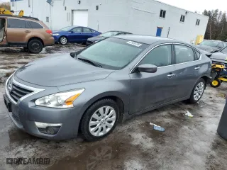 2014 Nissan Altima 2.5 S with VIN 1N4AL3AP7EN331845, listed as a Copart auction lot 47428725 with 176,700 mi miles and Salvage Title. Bid and sale history available at carsss.com. Image 1.