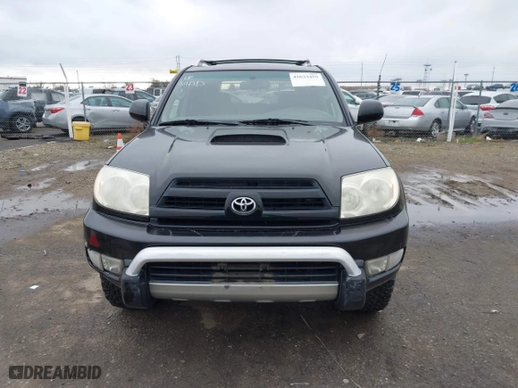 2005 Toyota 4Runner SR5 with VIN JTEZU14R050059336, listed as a IAAI auction lot 41633459 with 219,227 mi miles. Bid and sale history available at carsss.com. Image 12.