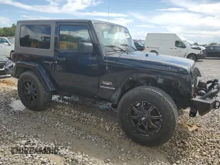 2007 Jeep Wrangler Sahara z VIN 1J8FA54137L209032, wystawiony jako Copart lot #56502475 z przebiegiem 129 402 mil mil oraz Szkoda całkowita • Salvage title. Historia ofert i sprzedaży dostępna na DreamBid. Obrazek 4.