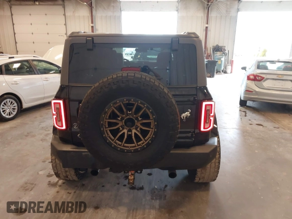 2022 Ford Bronco with VIN 1FMDE5DH0NLB06451, listed as a IAAI auction lot 42060509 with 55,624 mi miles and . Bid and sale history available at DreamBid. Image 16.