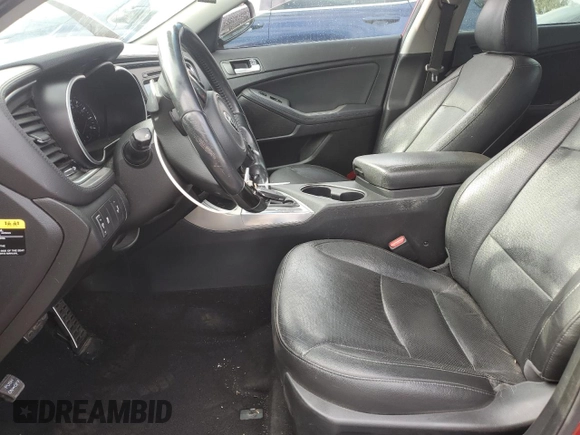 2015 Kia Optima SX z VIN 5XXGR4A73FG517727, wystawiony jako Copart lot #87315374 z przebiegiem 140 257 mil mil oraz Szkoda całkowita • Salvage title. Historia ofert i sprzedaży dostępna na DreamBid. Obrazek 7.