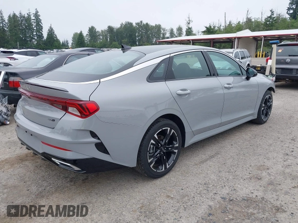 2022 Kia K5 GT-Line z VIN 5XXG64J2XNG133729, wystawiony jako IAAI lot #42440669 z przebiegiem 36 376 mil mil oraz . Historia ofert i sprzedaży dostępna na DreamBid. Obrazek 4.