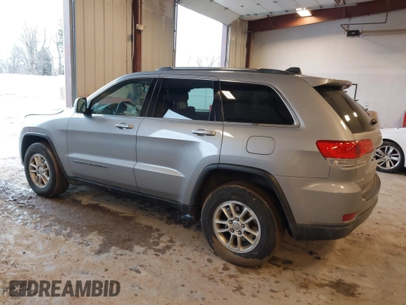 2019 Jeep Grand Cherokee Laredo E with VIN 1C4RJFAG8KC823814, listed as a IAAI auction lot 41728782 with 120,695 mi miles. Bid and sale history available at carsss.com. Image 3.