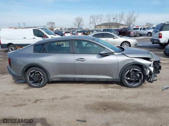2025 Kia K4 EX with VIN 3KPFU4DEXSE007673, listed as a IAAI auction lot 41606959 with 19,969 mi miles. Bid and sale history available at carsss.com. Image 14.