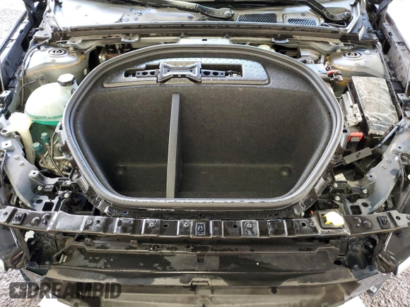 2024 Polestar 2 z VIN YSMFE3KA9RL214276, wystawiony jako Copart lot #43004525 z przebiegiem 11 767 mil mil oraz Czysty tytuł • Clean title. Historia ofert i sprzedaży dostępna na DreamBid. Obrazek 11.