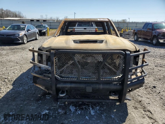 2017 Chevrolet Silverado 3500HD High Country with VIN 1GC4K1EY8HF108214, listed as a Copart auction lot 48519825 with Not Provided miles and Non Repairable. Bid and sale history available at DreamBid. Image 5.