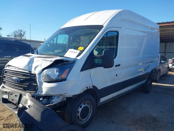 2019 Ford Transit Van with VIN 1FTYR2XM0KKB31496, listed as a IAAI auction lot 41060049 with 60,004 mi miles. Bid and sale history available at carsss.com. Image 17.