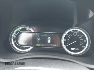 2017 Kia Niro LX with VIN KNDCB3LC1H5101819, listed as a IAAI auction lot 42064528 with 119,199 mi miles. Bid and sale history available at carsss.com. Image 7.