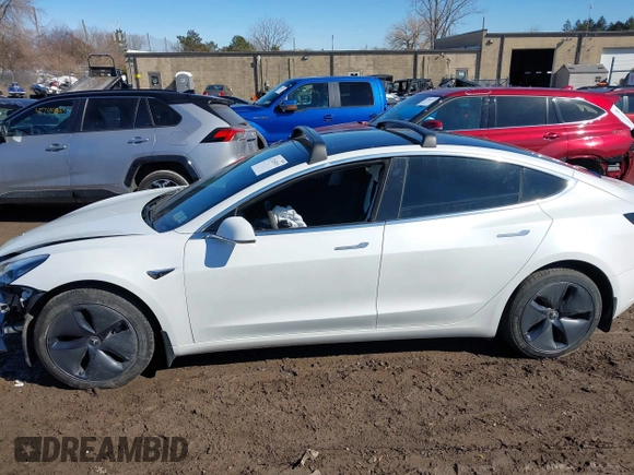2020 Tesla Model 3 Long Range with VIN 5YJ3E1EB9LF735340, listed as a IAAI auction lot 41765919 with Not Provided miles. Bid and sale history available at carsss.com. Image 14.