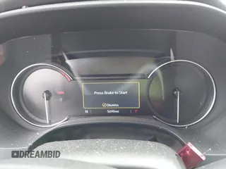 2024 Cadillac CT4 Luxury z VIN 1G6DJ5RK7R0101102, wystawiony jako IAAI lot #41906123 z przebiegiem 5 690 mil mil oraz . Historia ofert i sprzedaży dostępna na DreamBid. Obrazek 7.