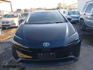 2024 Toyota Prius LE with VIN JTDACAAU6R3040386, listed as a IAAI auction lot 41522831 with 3,935 mi miles. Bid and sale history available at carsss.com. Image 13.