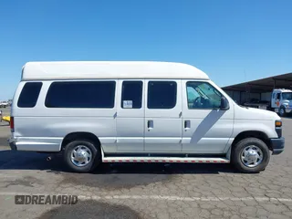 2008 Ford Econoline Cargo Commercial with VIN 1FTNS24W48DB56945, listed as a IAAI auction lot 42520468 with 97,068 mi miles and . Bid and sale history available at DreamBid. Image 13.