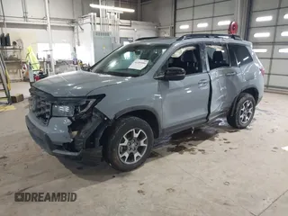 2022 Honda Passport TrailSport with VIN 5FNYF8H68NB003147, listed as a IAAI auction lot 41269006 with 61,026 mi miles and . Bid and sale history available at DreamBid. Image 18.