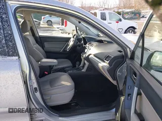 2016 Subaru Forester Touring z VIN JF2SJAXC4GH536085, wystawiony jako IAAI lot #41838081 z przebiegiem 155 930 mil mil oraz . Historia ofert i sprzedaży dostępna na DreamBid. Obrazek 5.