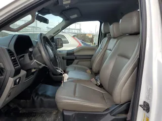 2019 Ford F-150 XL with VIN 1FTMF1CB8KKE15514, listed as a Copart auction lot 50569195 with 40,484 mi miles and Salvage Title. Bid and sale history available at carsss.com. Image 7.