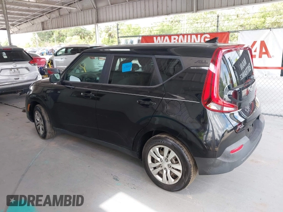 2020 Kia Soul S with VIN KNDJ23AU5L7119840, listed as a IAAI auction lot 42139898 with 63,549 mi miles and . Bid and sale history available at DreamBid. Image 3.