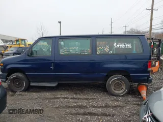 2011 Ford Econoline Passenger XL with VIN 1FBNE3BL1BDA25134, listed as a IAAI auction lot 41855930 with Not Provided miles. Bid and sale history available at carsss.com. Image 13.