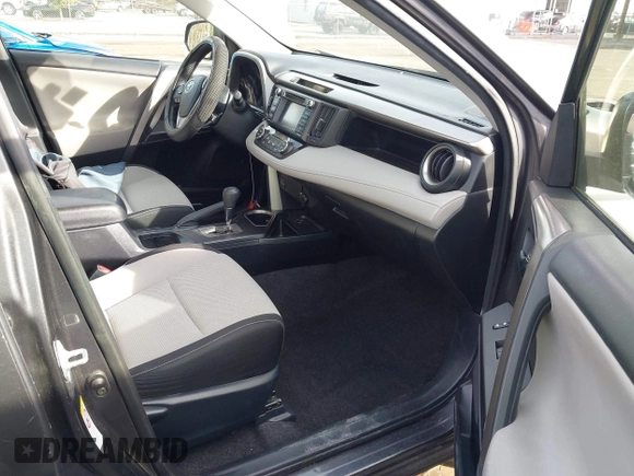 2018 Toyota RAV4 XLE with VIN JTMWFREV1JJ169926, listed as a IAAI auction lot 41464920 with 111,144 mi miles. Bid and sale history available at carsss.com. Image 5.