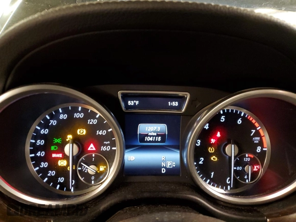 2015 Mercedes-Benz GL-Class GL 450 with VIN 4JGDF6EE7FA570776, listed as a Copart auction lot 82875623 with 104,115 mi miles. Bid and sale history available at carsss.com. Image 9.