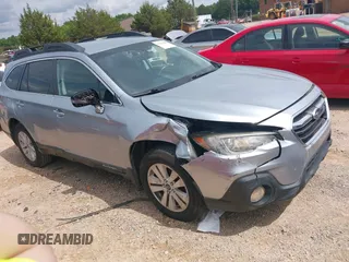 2018 Subaru Outback Premium z VIN 4S4BSAFC0J3207249, wystawiony jako IAAI lot #42231885 z przebiegiem 95 739 mil mil oraz . Historia ofert i sprzedaży dostępna na DreamBid. Obrazek 1.