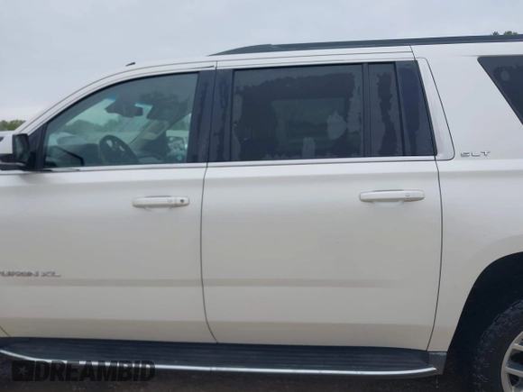 2015 GMC Yukon XL SLT with VIN 1GKS1HKC6FR178371, listed as a IAAI auction lot 41896486 with 159,282 mi miles. Bid and sale history available at carsss.com. Image 15.