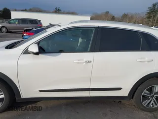 2022 Kia Niro LX with VIN KNDCB3LC6N5524214, listed as a IAAI auction lot 41259745 with 46,815 mi miles. Bid and sale history available at carsss.com. Image 14.