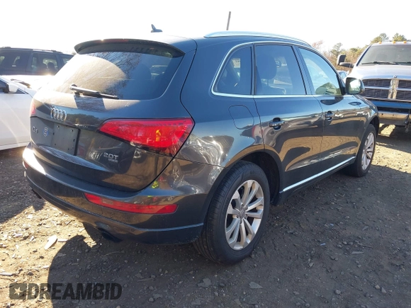 2014 Audi Q5 Premium Plus with VIN WA1LFAFP5EA123679, listed as a IAAI auction lot 40838862 with 161,974 mi miles. Bid and sale history available at carsss.com. Image 4.