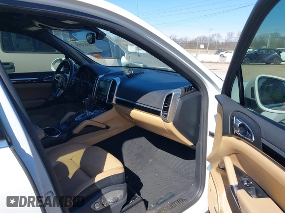 2015 Porsche Cayenne Diesel with VIN WP1AF2A28FLA30738, listed as a IAAI auction lot 41574573 with 210,419 mi miles and . Bid and sale history available at DreamBid. Image 5.