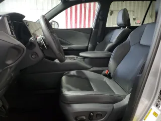 2024 Lexus TX 350 z VIN 5TDAAAB67RS001682, wystawiony jako Copart lot #68074394 z przebiegiem 5821 mil mil oraz Tytuł czysty. Historia ofert i sprzedaży dostępna na DreamBid. Obrazek 7.