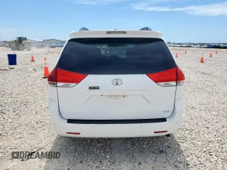 2013 Toyota Sienna XLE AAS with VIN 5TDYK3DC7DS317683, listed as a Copart auction lot 50976735 with 179,286 mi miles and Clean title. Bid and sale history available at DreamBid. Image 6.