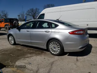 2015 Ford Fusion SE Hybrid with VIN 3FA6P0LU5FR163701, listed as a Copart auction lot 48150095 with 151,570 mi miles and Salvage Title. Bid and sale history available at carsss.com. Image 2.