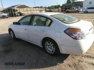 2009 Nissan Altima SL with VIN 1N4AL21E09N471413, listed as a IAAI auction lot 42127621 with 88,117 mi miles and . Bid and sale history available at DreamBid. Image 3.